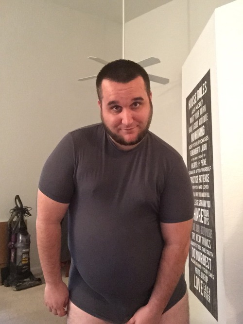 vodkacub:  Went into my closet today and found clothes I can’t wear anymore. Enjoy!!! 