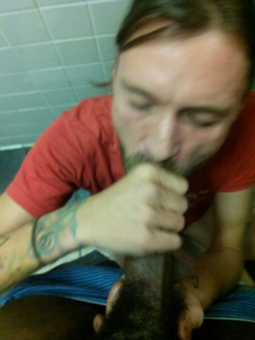 tattootodd80:  Sucking cock!