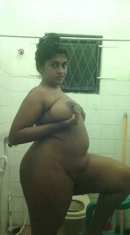 visva08:  sexysumit:  varalakshmi-89:  Girl porn pictures