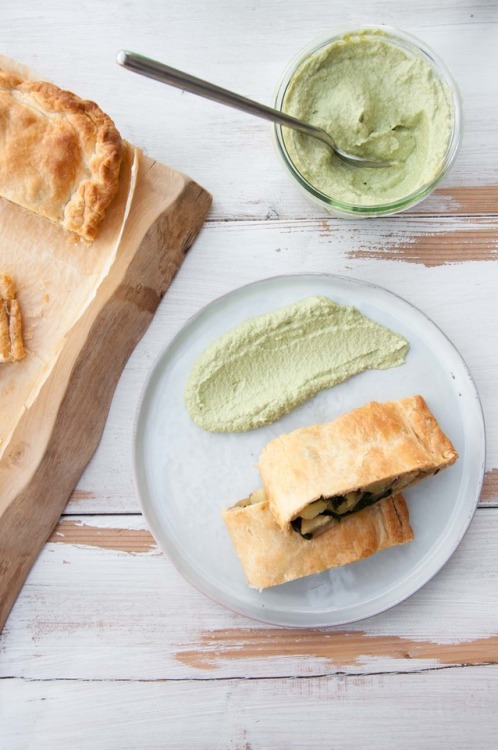 foodffs: Vegan Potato and Spinach Savory Strudel Follow for recipes Get your FoodFfs stuff here