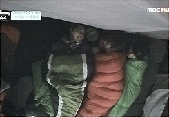 shindeul:  trying to get comfortable 