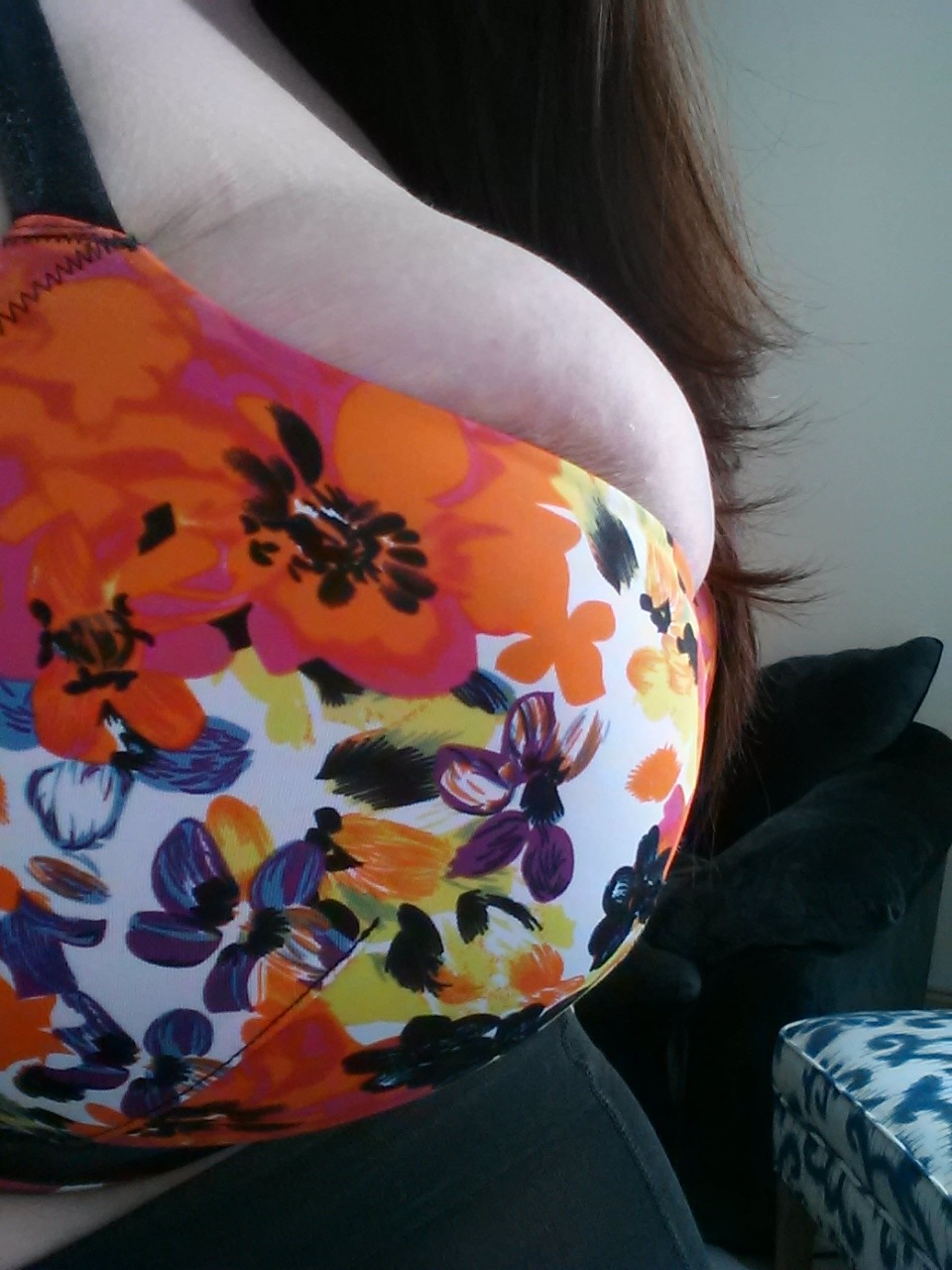 the-new-ella-grace:  No longer fitting in my brand new bras. Pregnancy bras are expensive.