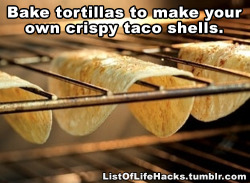 geneeste:  bitchwhoyoukiddin:  drmcsketchie:  listoflifehacks:  If you like this list of life hacks, follow ListOfLifeHacks for more like it!  HOL,Y SHIT THOSE GRILLED CHEESE SANDWICH ROLES   Wait, people didn’t know about the Frito thing?  I did!