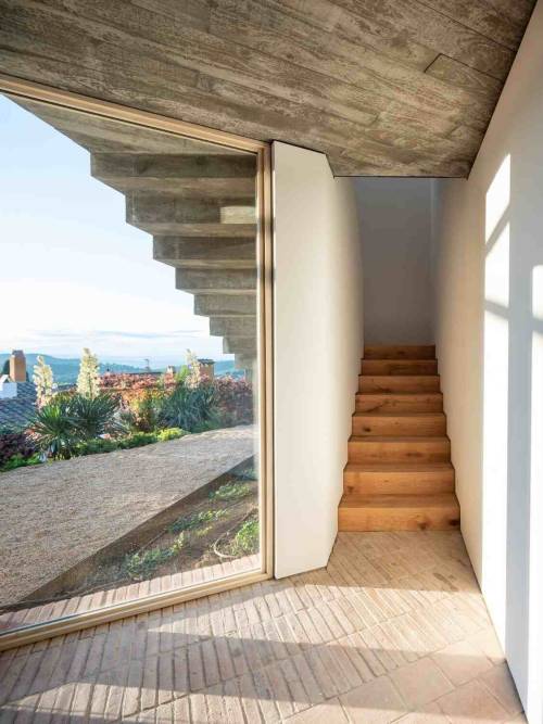 Balance of House 1603, Begur, Girona, Catalunya, Spain,NordEst Arquitectura,Shots of Filippo Poli. 