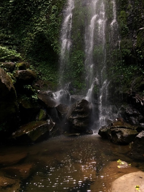 ”Meeting Binangawan Falls in Camiguin Island.”  “Sure gyud ka?” my guid