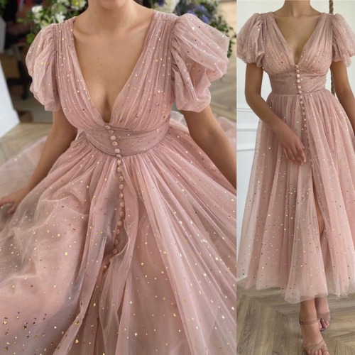 acourtofcouture