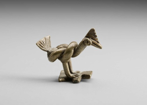 heaveninawildflower:‘Clock Bird with body in the form of a knot’ (early to mid-20th cent