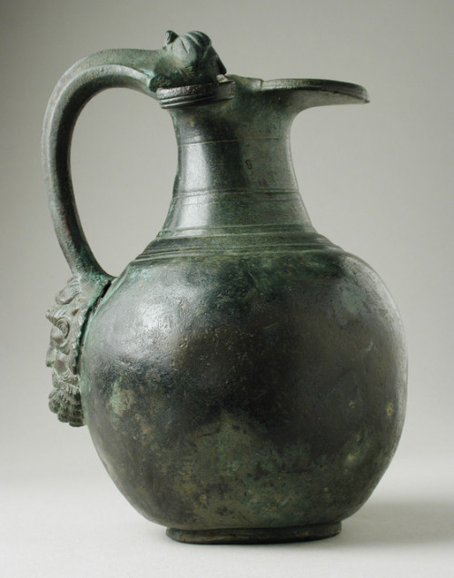 ancientpeoples:    Trefoil Oinochoe with Etruscan Handle, 18 cm high (7 in) Roman, from Etruria,   Central Italy, 3rd century B.C. Source: LACMA 