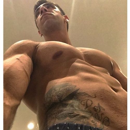 lumbrjax:  Instagram user @dylanazoulay93 http://ift.tt/1qHNDud