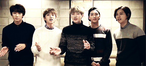 koiyomi:  /sways to sandeul’s singing/ 