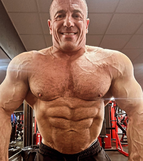 The Boss: Chris Jones