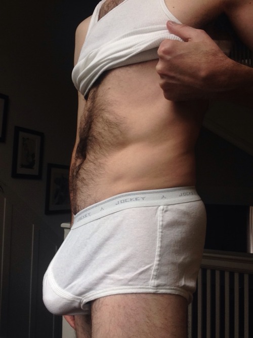 yfrontsbloke:  nftoddybear:  white-briefs-only:  pup-sleeves-underwear-pics:  otterify:  Master otter  I Love my Master and he looks so good in these jockey full Rise  Hardons in full cut Jockeys always look hot  Woofy!  full cut jockeys and fur! 