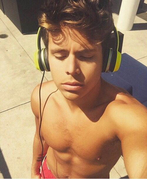 male-celebs-naked:  Rudy Mancuso 1See more here