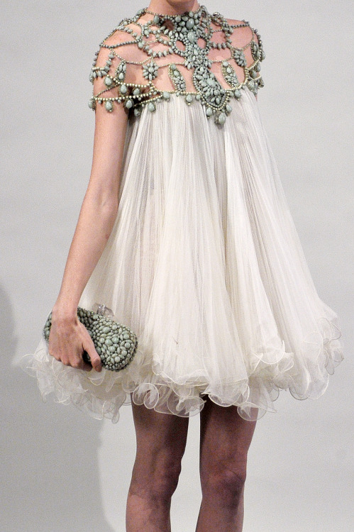 Marchesa Spring/Summer 2011 Couture