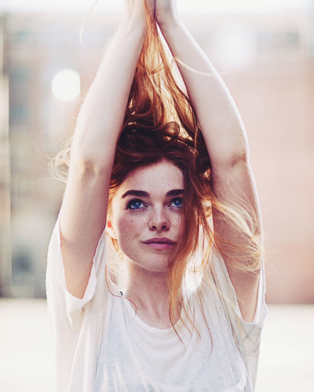 hot-hot-bang:  Reblog this photo and I’ll send you  a teasy photo, courtesy of