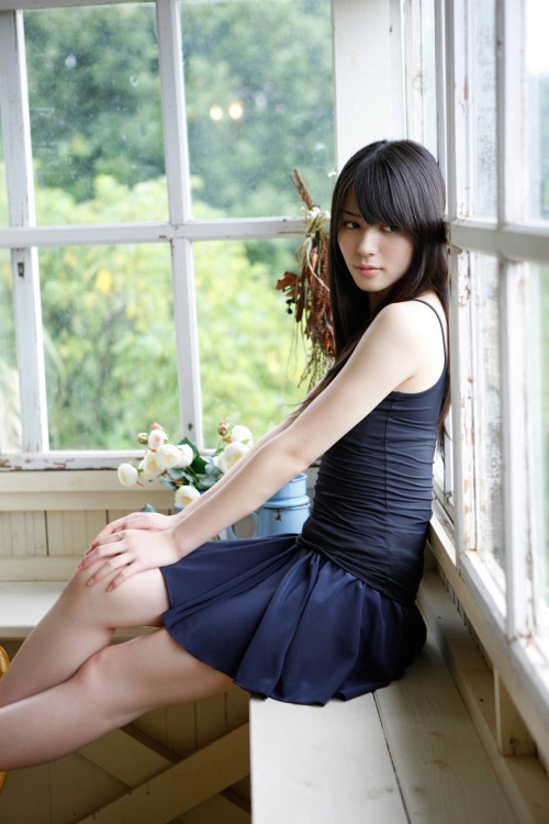 mincang: 美女と美少女の生脚に(*´Д`)ﾊｧﾊｧしつづける画像×３６ : 画像ナビ!