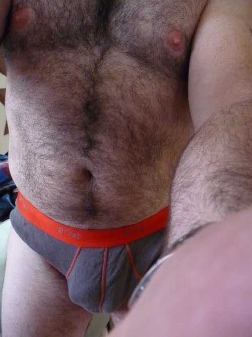 hotbears:  http://hotbears.tumblr.com/ 