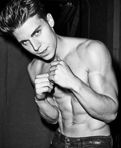 siliconesaline:  Nolan Funk x Flaunt Magazine 