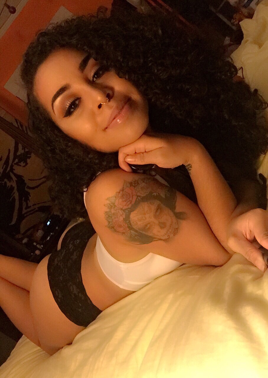 ashprincessmidna:  Im kinda cute right?