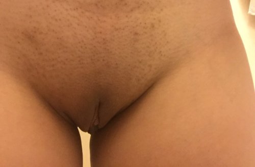 myhotsluts:  who wants to [f]uck this pussy adult photos