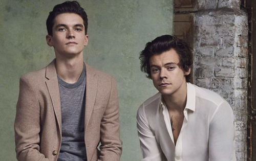 Made In Princess Park Thedailystyles Fionn Whitehead And Harry Styles