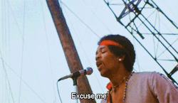 babeimgonnaleaveu:    Jimi Hendrix performing