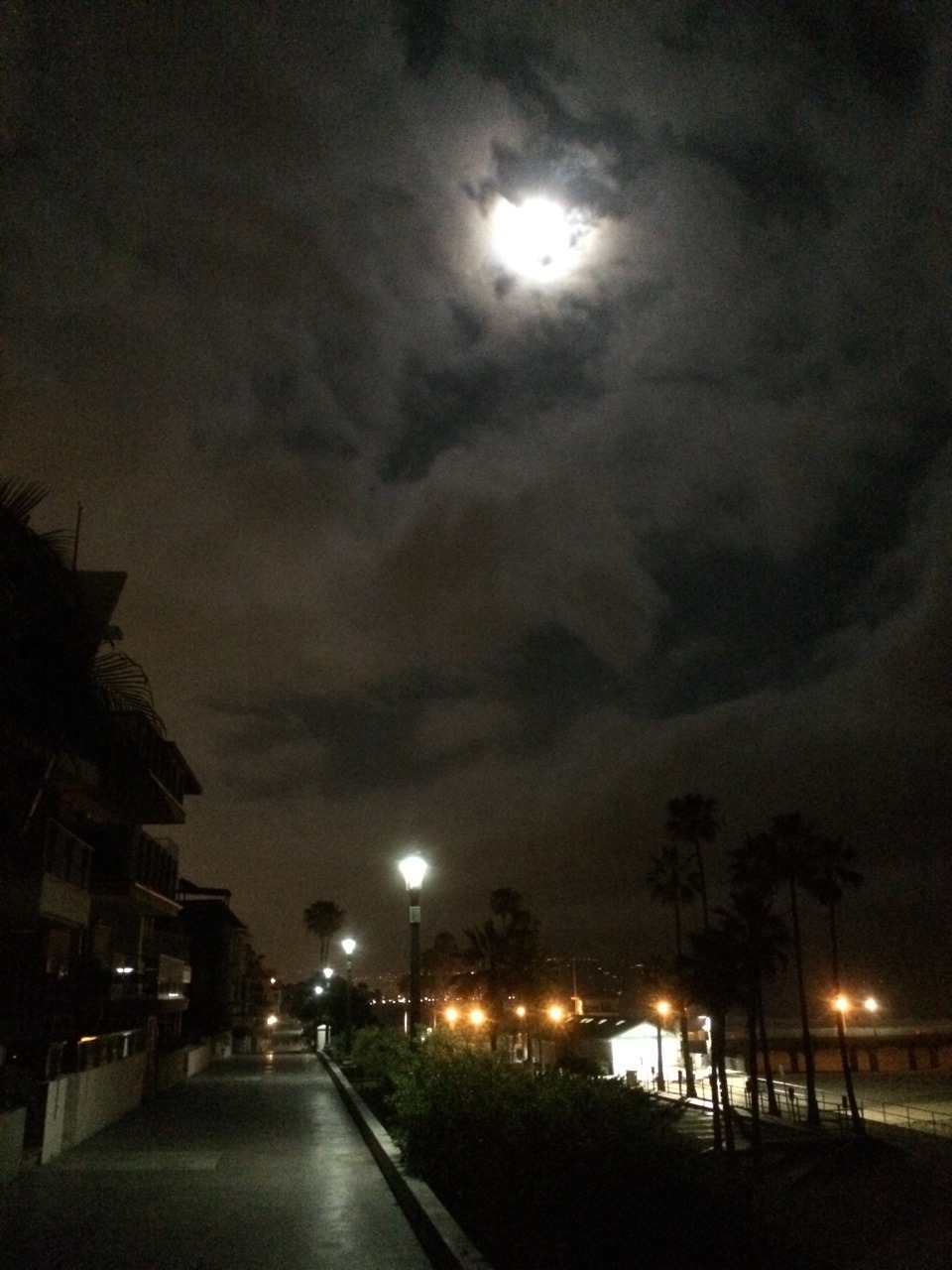 Night walk in Manhattan beach. Full moon.