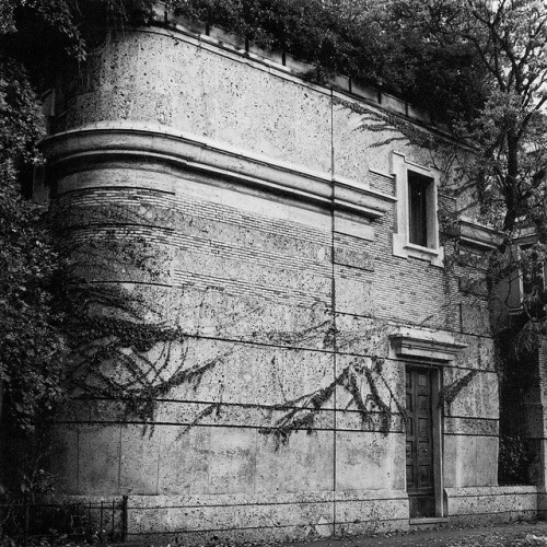 dhmsiftings: Edifici residenziali nel Giardino Sola-Busca, Milan, Italy - Aldo Andreani, 1924 by Ruf