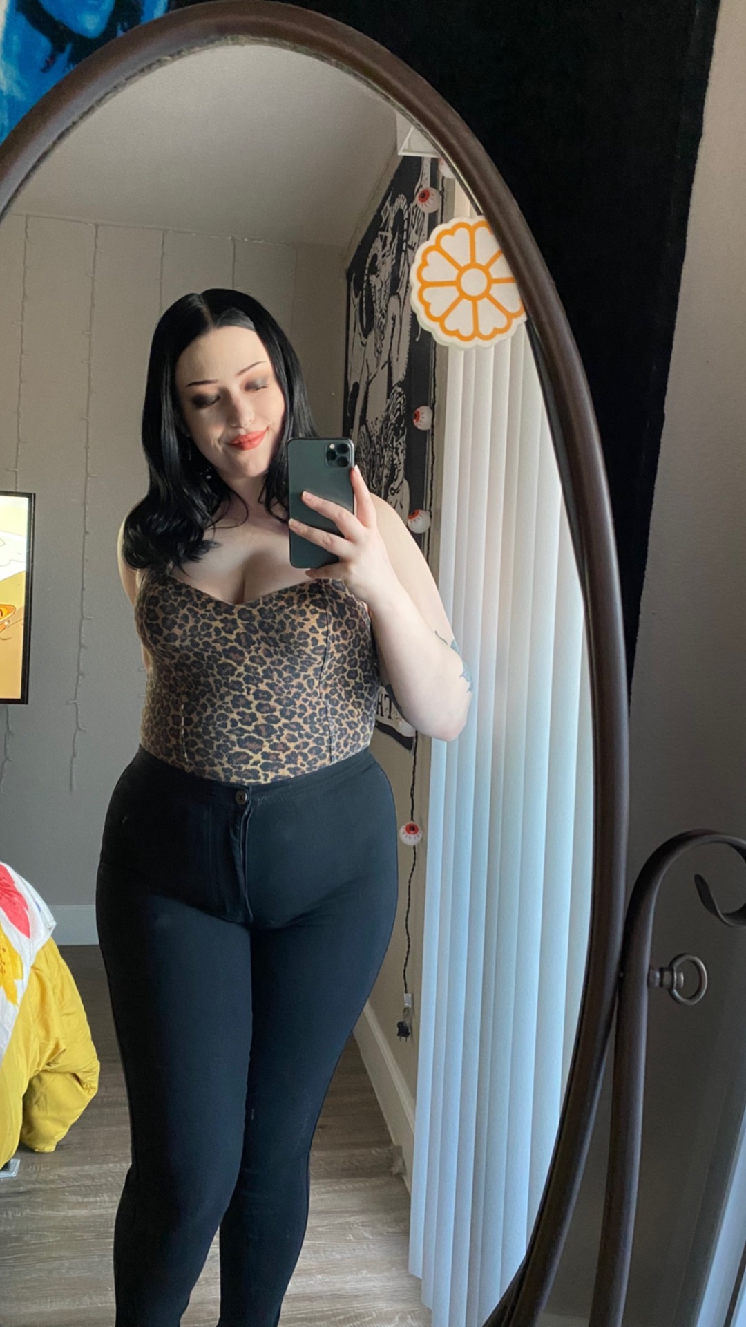 weepingxxxdevil:instagram: amandasytek 💛🥺✨