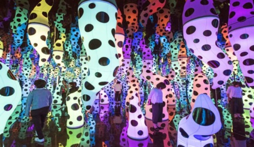 ottydots: camewiththeframe: Famed Japanese artist, Yayoi Kusama, who for almost 90 years has express