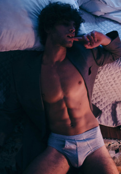 christos:Eyal Booker by Antonio Eugenio – Homotography