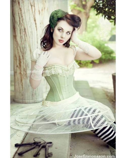 Model is @purpletearex wearing a corset by @violalahger and fascinator made by @weirdwondrous from m