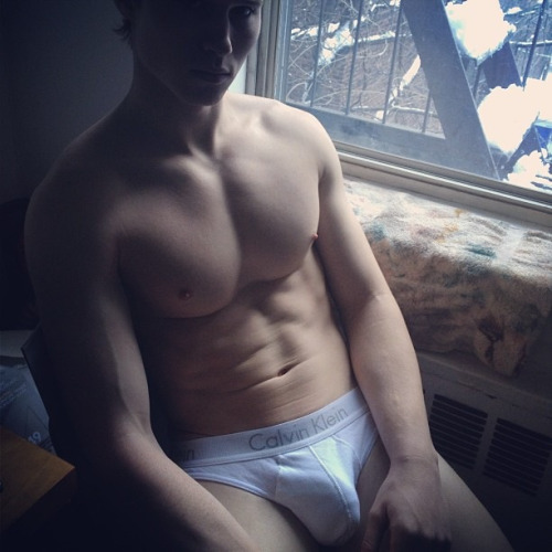 malemodelscene:  Matt Waters by Jeremy Kost 