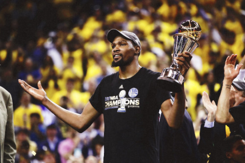 Witchy Lil' Me | klaythompson: Kevin Durant #35 of the Golden...