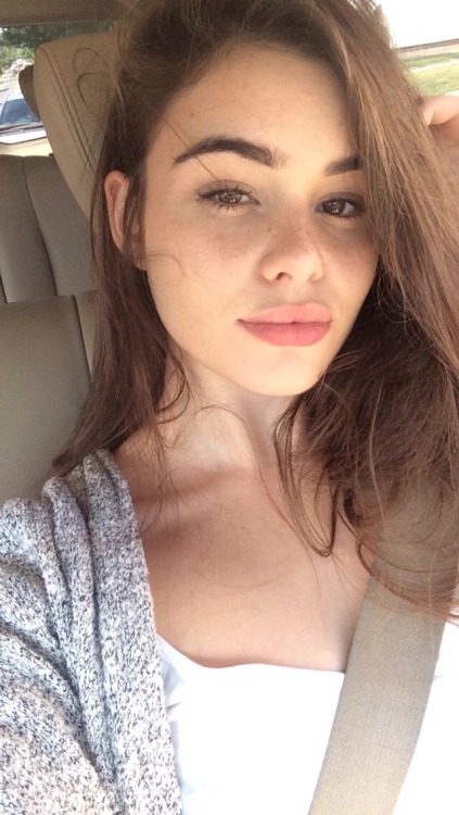 funkies: Eyebrow game not great today