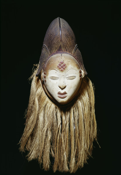 Mask of the Punu People of Gabor