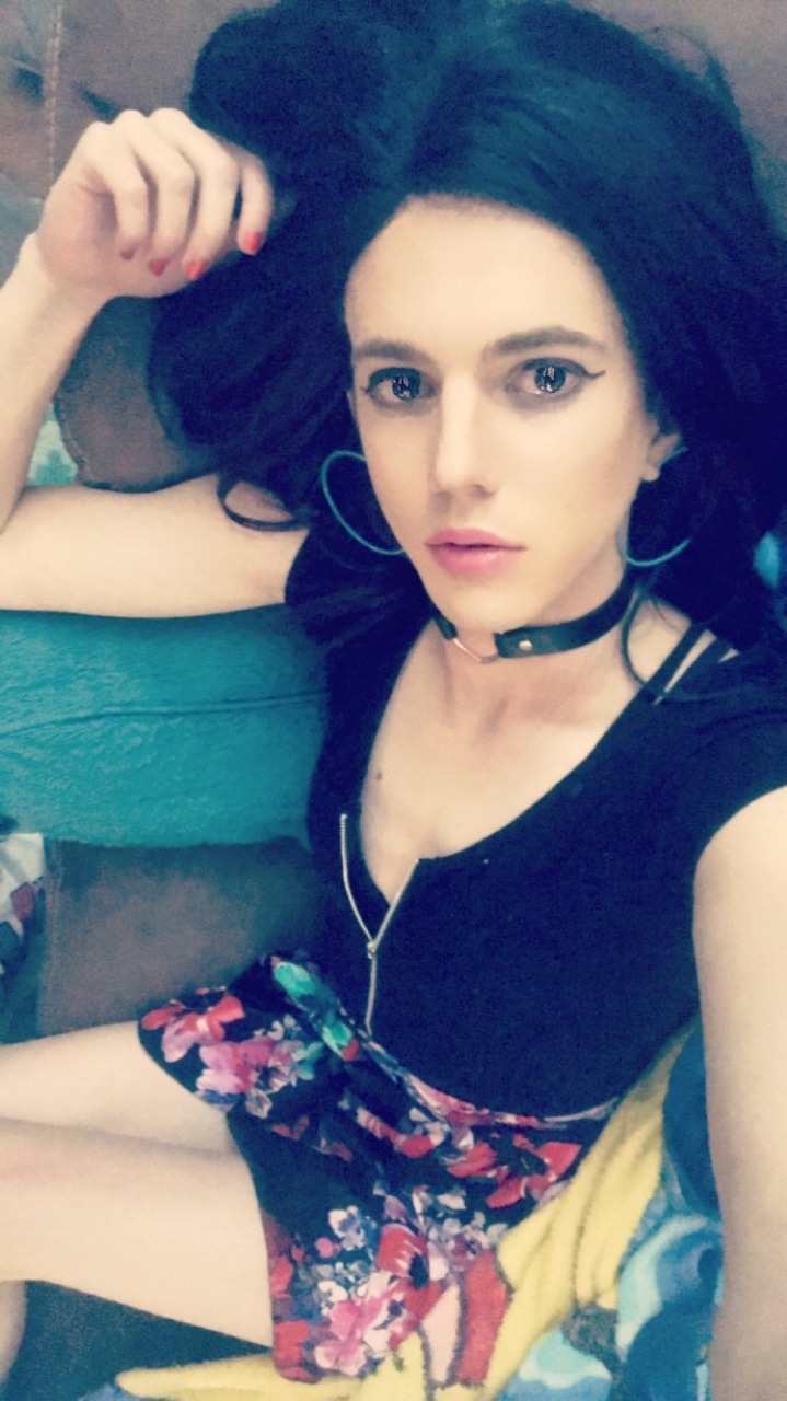 officialjuniperswift:  All dolled up and nowhere to go