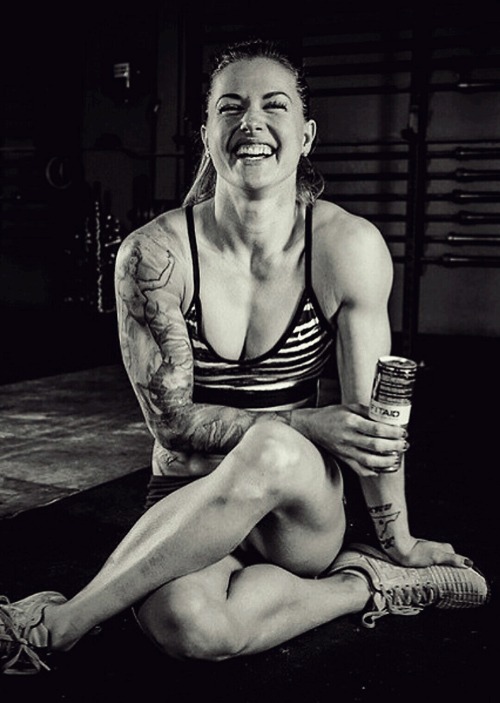 onlyfitgirls:  Christmas Abbott by @fitaid photography 