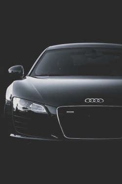 lightexponent:  R8 | Stuart | More 