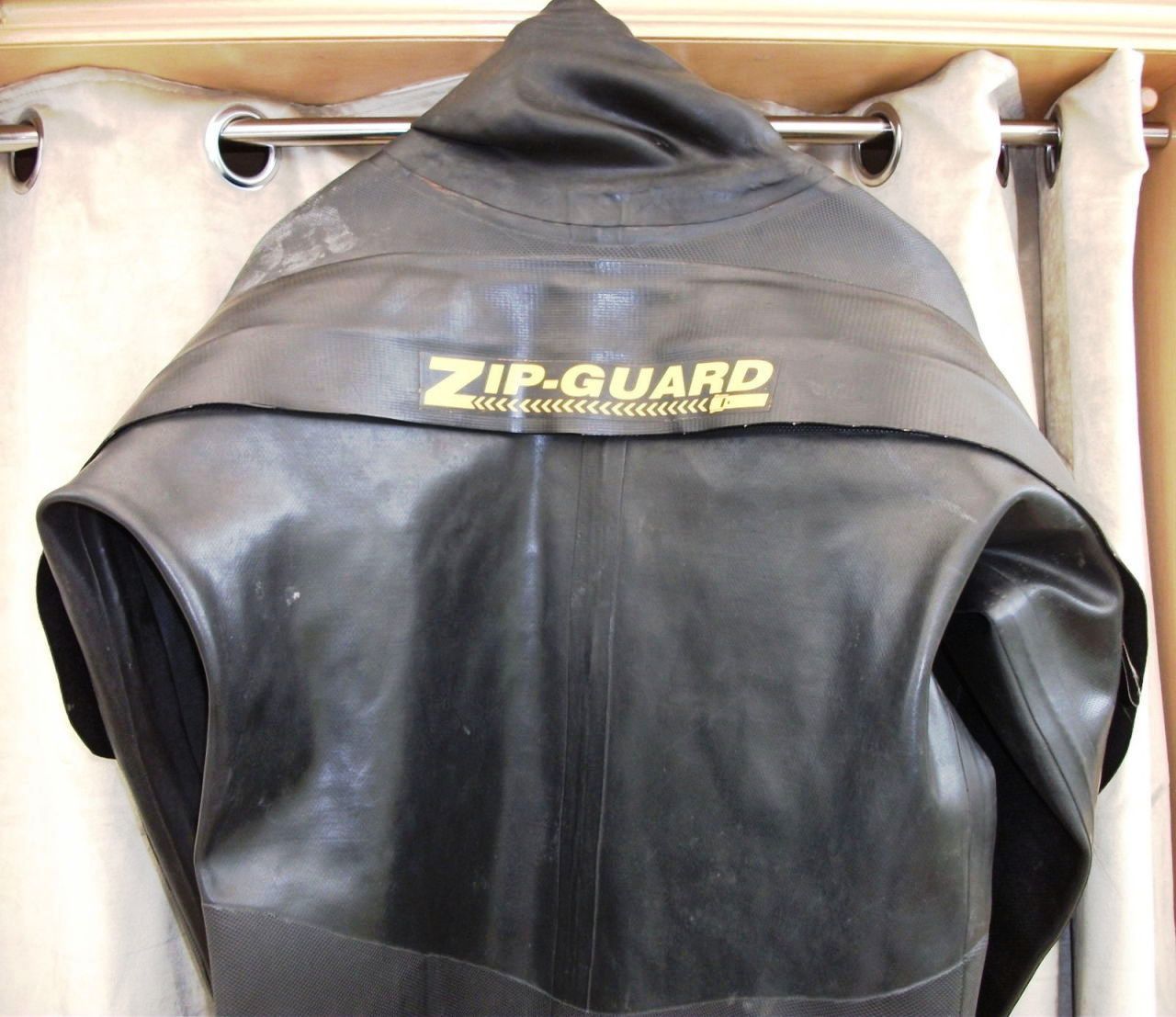 Rubbergear