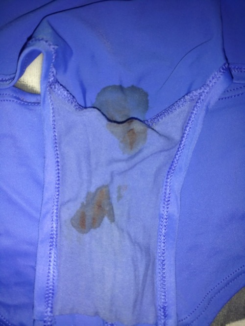 firedevil38:Stepdaughter had a little period accident! Luvly period panties