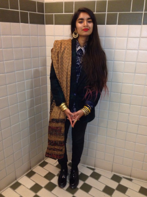 lalunafemme:cptangie:kalisherni:Wore a suit for the first time at a punjabi wedding reception  It fe