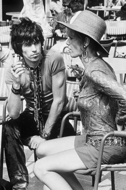 thegoldenyearz:  Anita Pallenberg & Keith