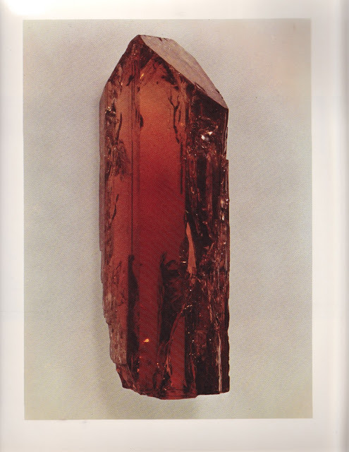 residuetrail:golden topaz from brazil