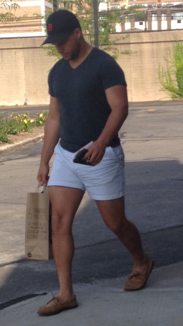 daresaypj:  realcandidmen:  Real, Candid Reblog. What can I say? I’m a sucker for