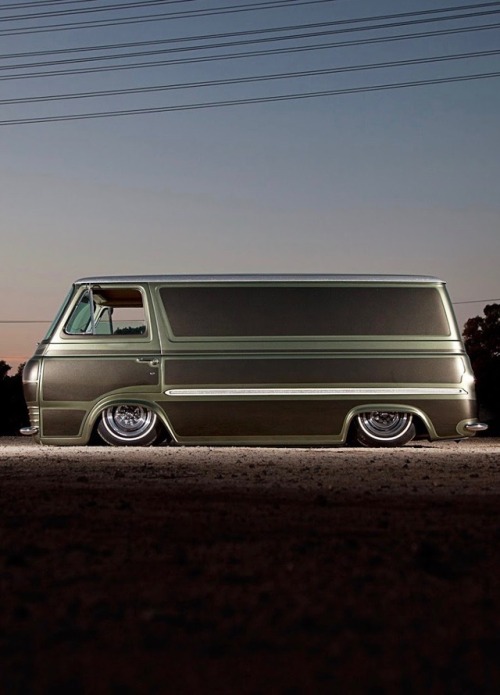 utwo: ‘63 Ford Econoline “VANGO “ © joyridesartco