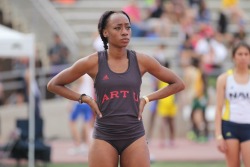 cahpree:  Hey now look at meeeee 😍🙌🏾🙌🏾👌🏾👌🏾👌🏾👌🏾 Track is life  🍰🍰👅👅👅🔥💪