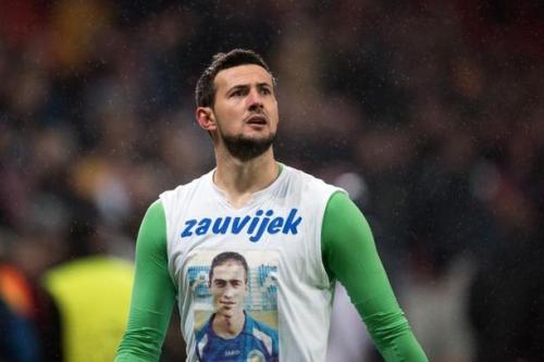 A lot of people have been wondering about what the shirt Croatian soccer player Danijel Subašić alwa