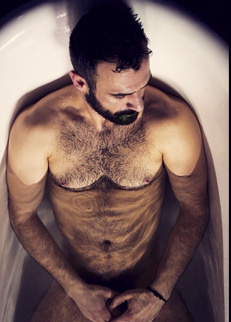 aussieguy696969:Please follow me www.aussieguy696969.tumblr.com/archive