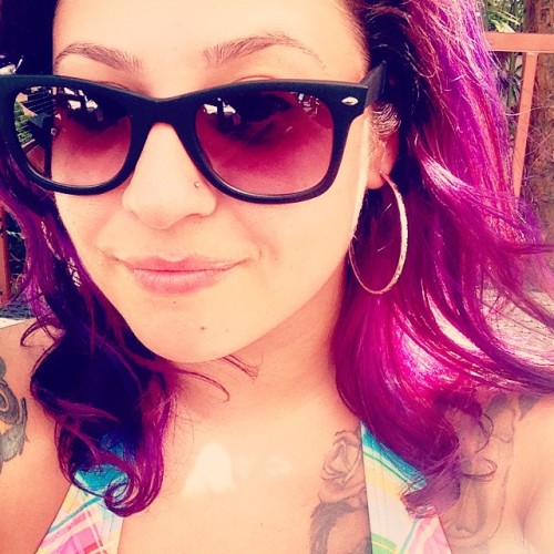 Chillin poolside in this 103 degrees. Vegas you are too hot in the summer. #vegas #pooltime #inkmaster #tattoosday #silverton #chillin #sunshine